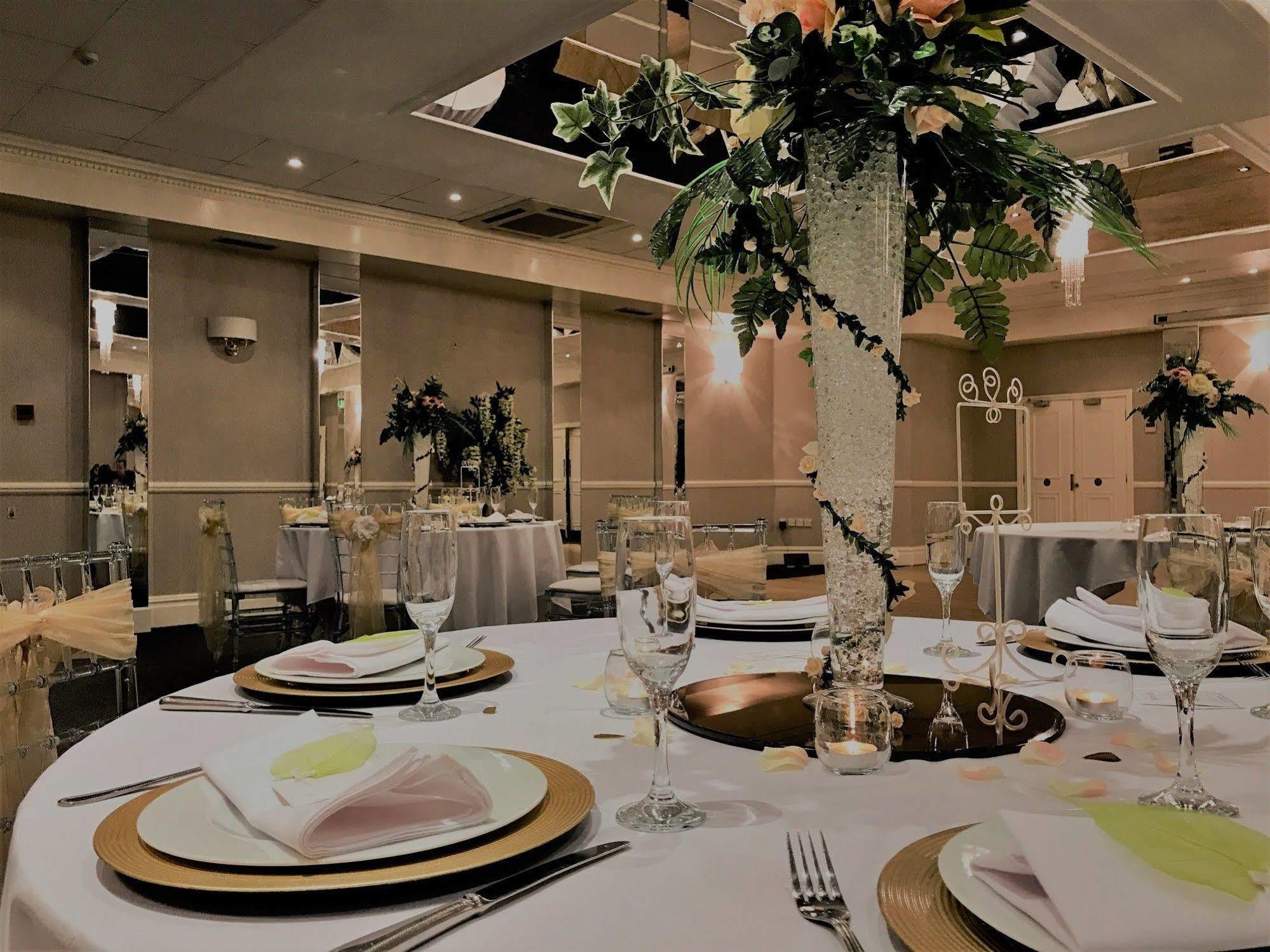 The Mount Rooms Barry Bagian luar foto
